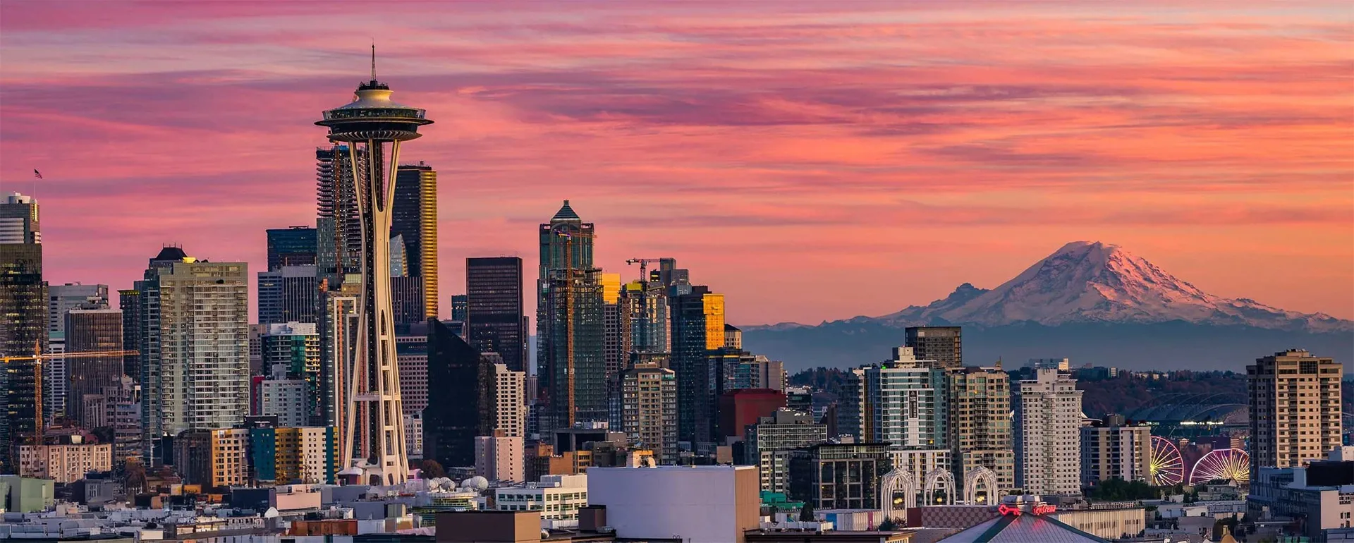 Seattle skyline with the Space Needle and Mount Rainier at sunset, viewed from Kerry Park